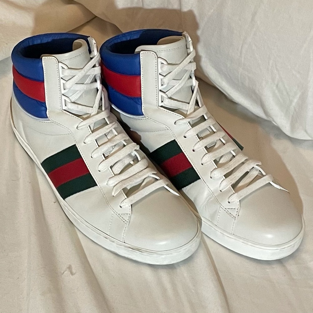 GUCCI SIZE 10 COLOR BLOCK